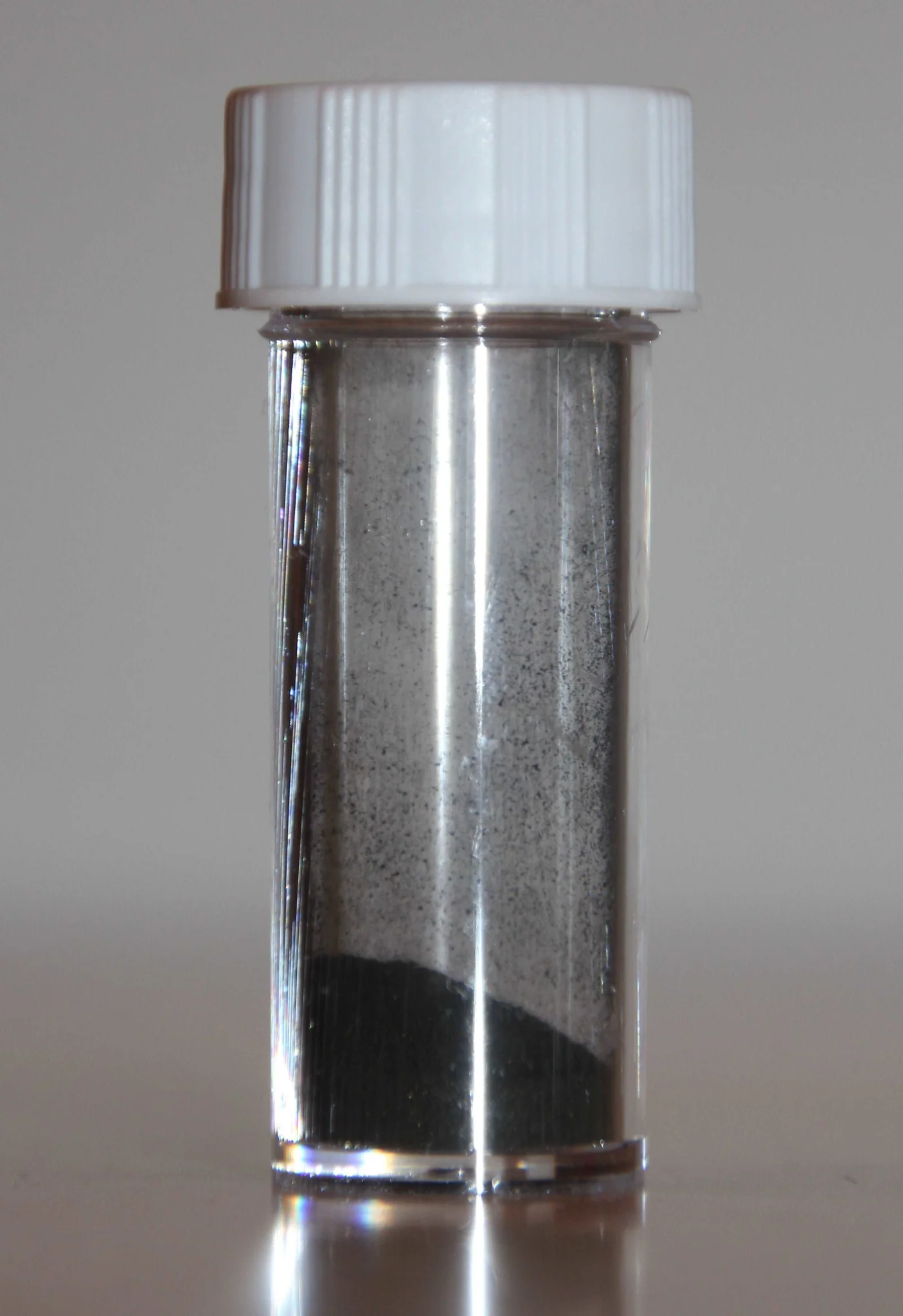 Neutral Red - Image 2