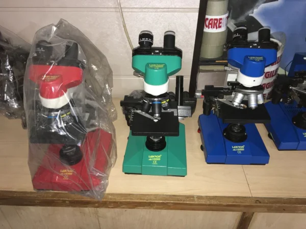 STUDENT MICROSCOPE - Image 2